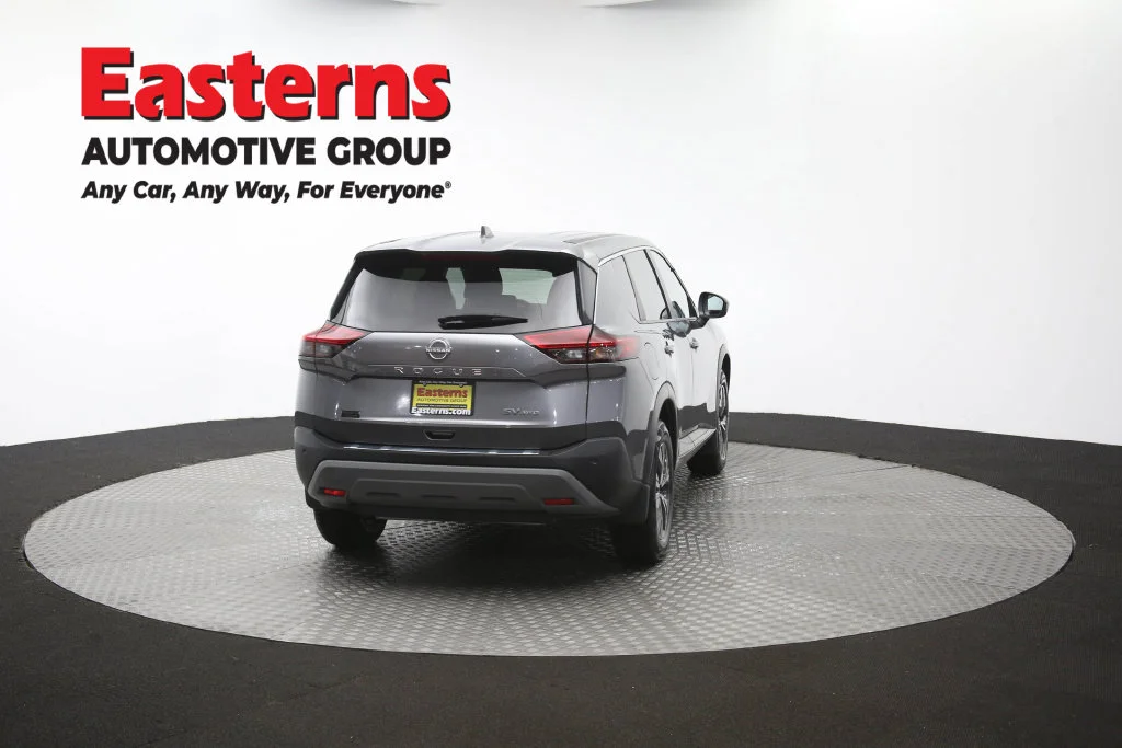 Used 2023 Gray Nissan SV image 41