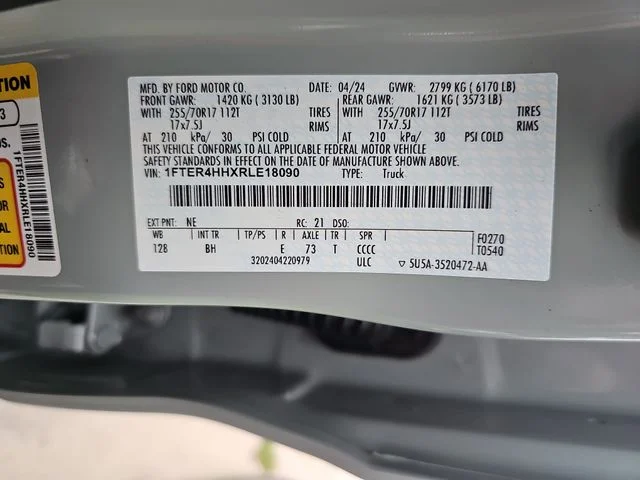 Used 2024 Green Ford XLT image 33