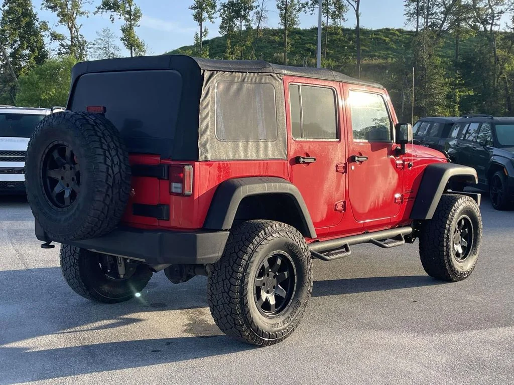 Used 2018 Firecracker Red Clearcoat Jeep Sport S image 25