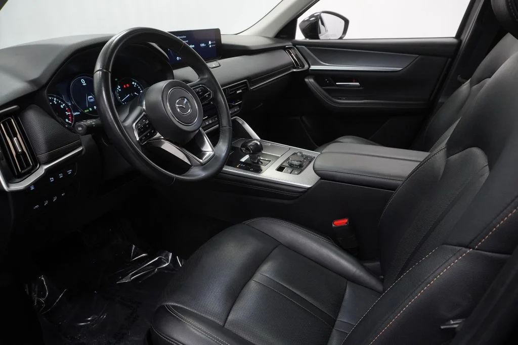 Used 2024 Black Mazda 3.3 Turbo Premium image 18