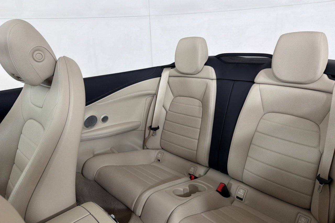 Used 2023 Polar White Mercedes-Benz C 300 image 11
