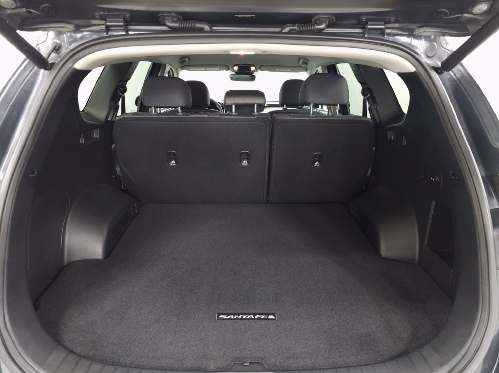 2023 Hyundai Santa Fe SEL - Photo 9