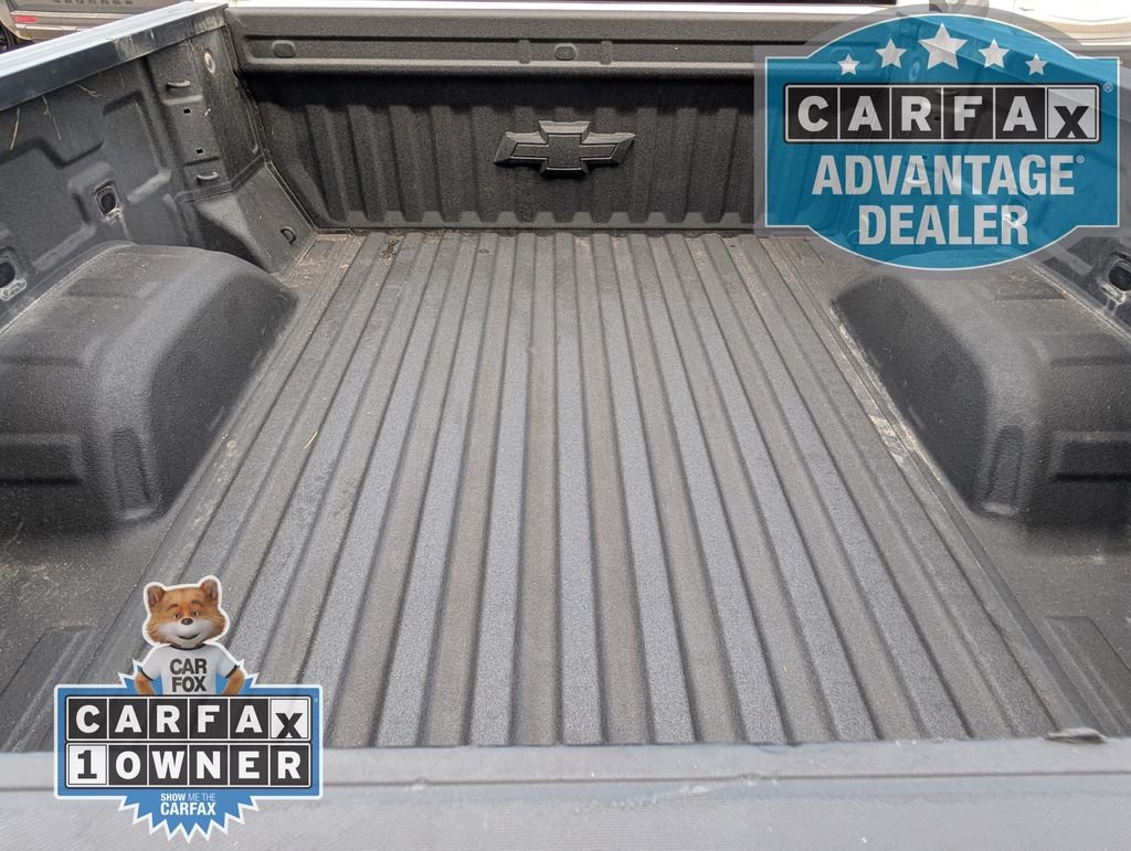 Used 2024 Summit White Chevrolet LTZ image 24