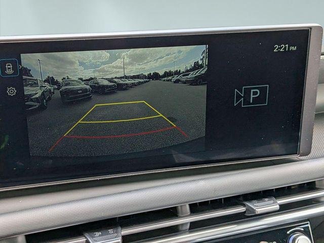 New 2026 Green Hyundai SEL FWD image 10