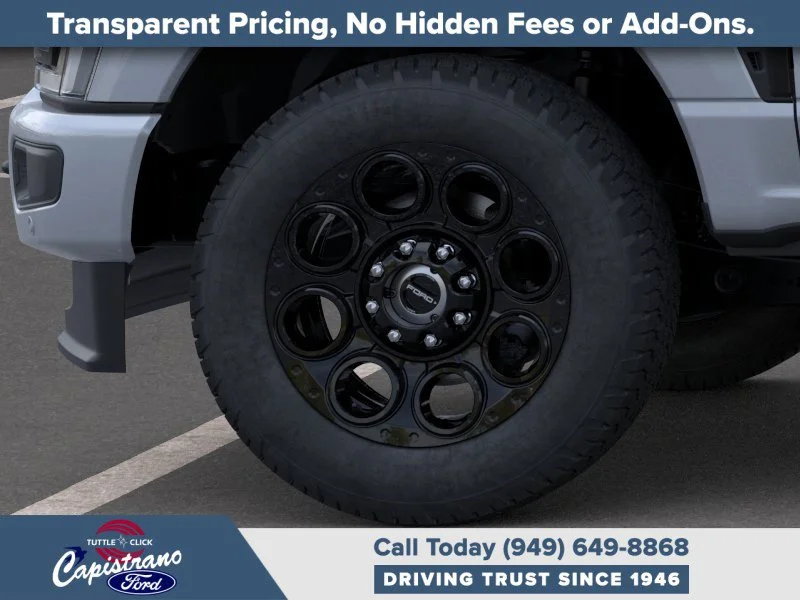 New 2026 Glacier Gray Metallic Tri-Coat Ford LARIAT image 19