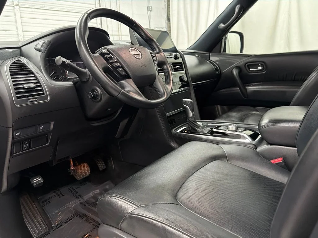 Used 2022 Gray Nissan SL image 14