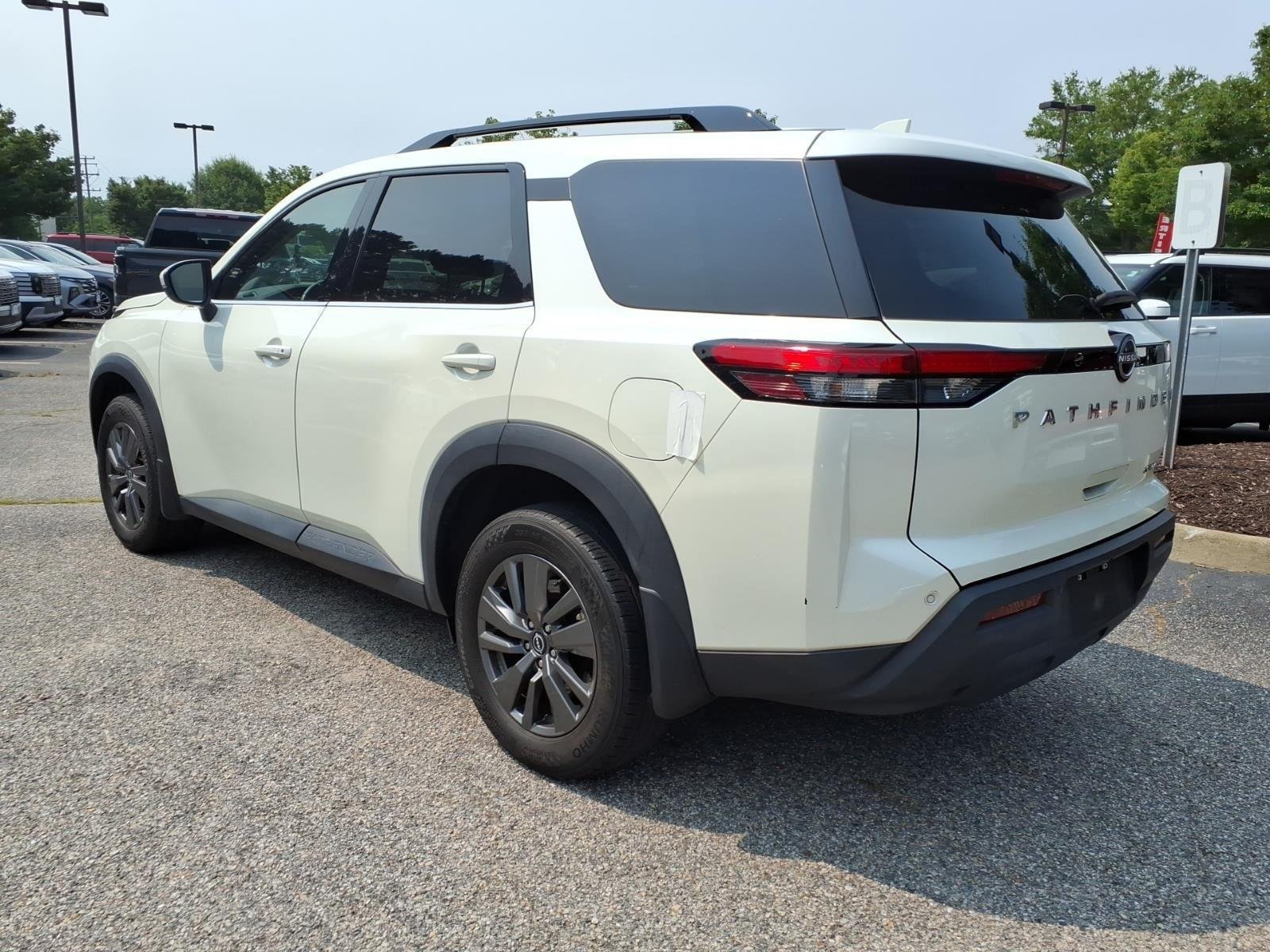 Used 2024 Pearl White Tricoat Nissan SV image 8