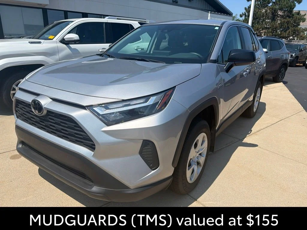 Used 2025 Silver Toyota LE image 4