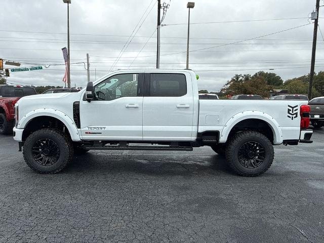 New 2026 Oxford White Ford F-250® Lariat TS MotorSport Valor Package image 38