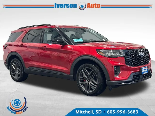 2025 Ford Explorer ST-Line