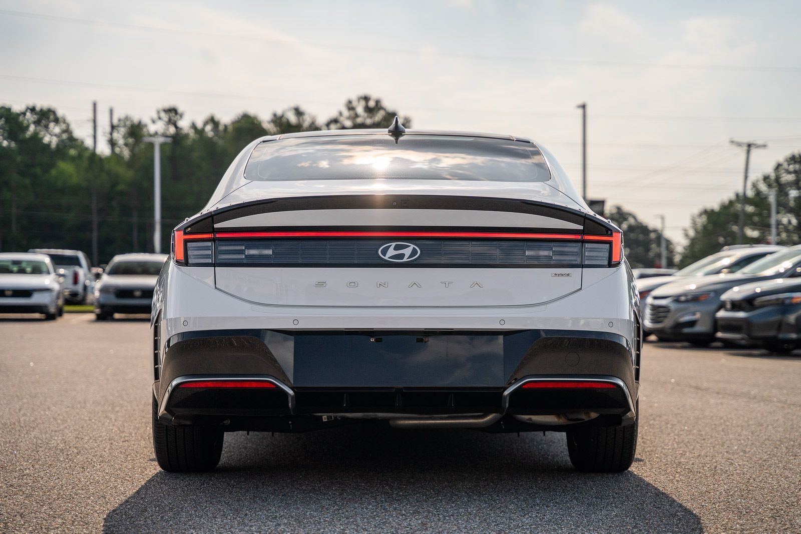 2024 Hyundai Sonata Hybrid Limited - Photo 10