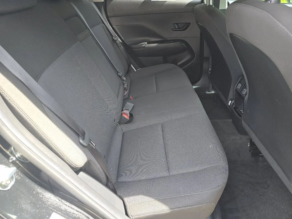 Used 2024 Black Hyundai SEL image 19