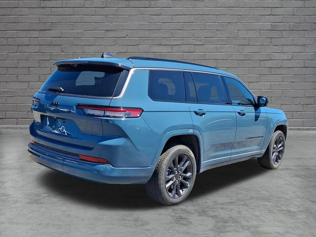 New 2026 Steel Blue Jeep Limited Reserve image 8