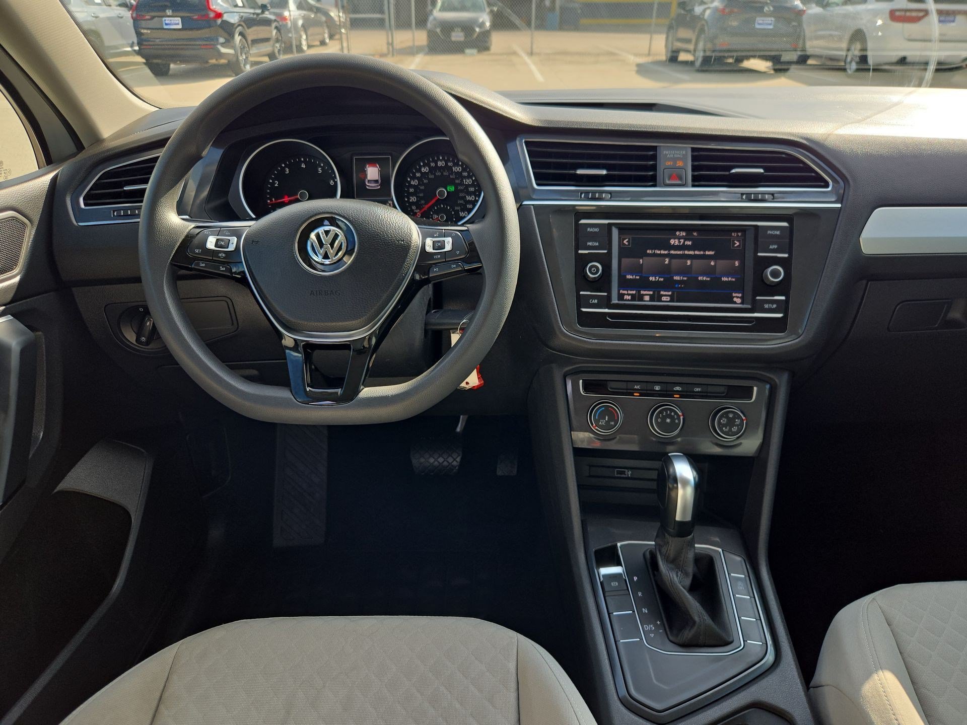 Used 2019 Pure White Volkswagen S image 25