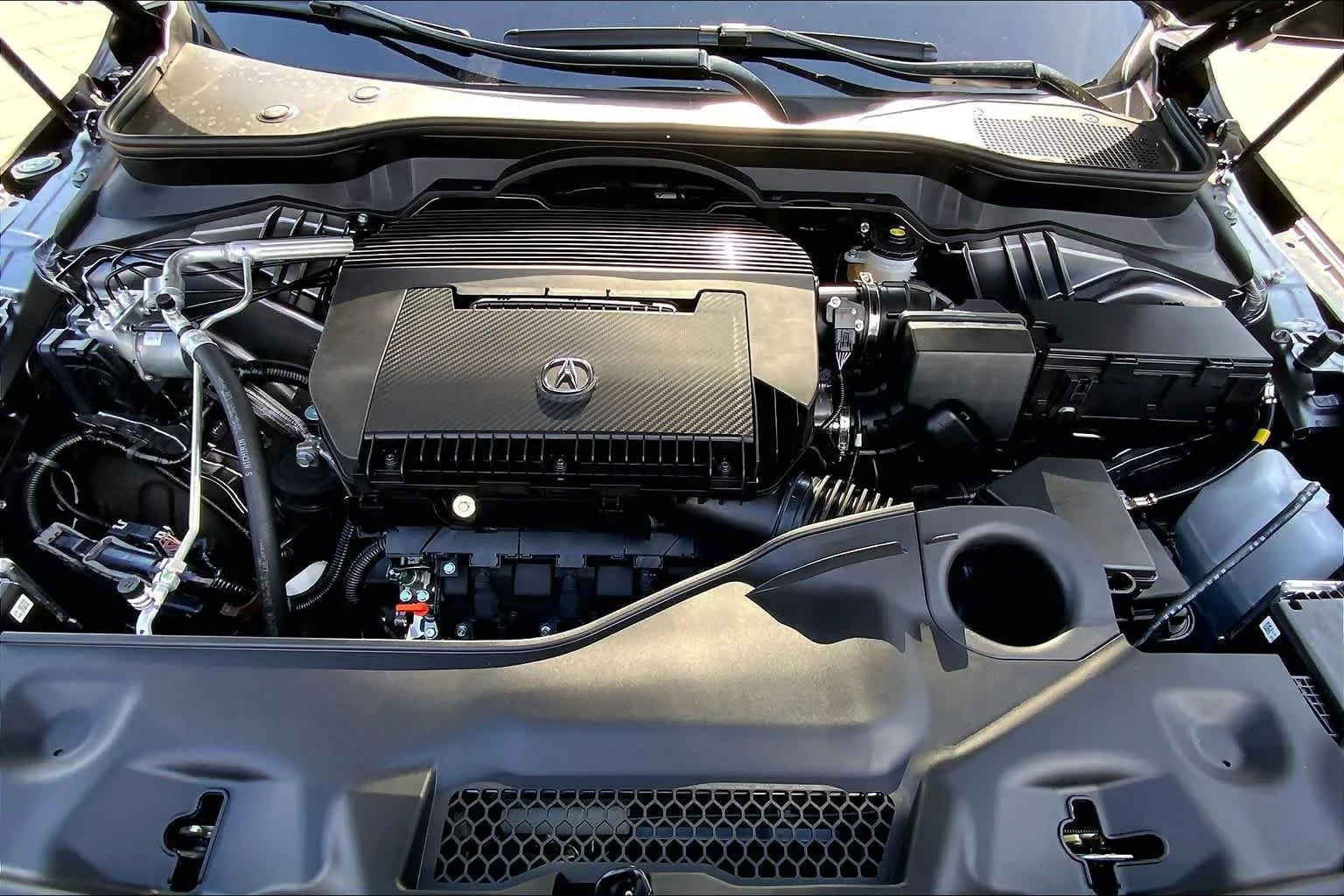 New 2026 Liquid Carbon Metallic Acura w/Technology Package image 18