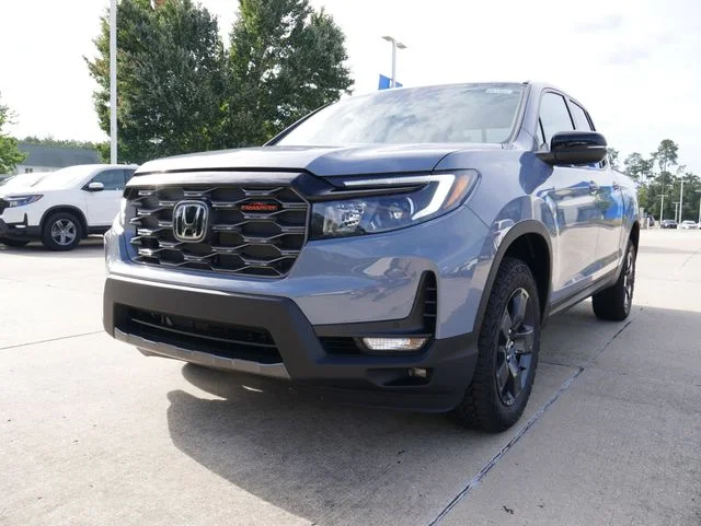 New 2026 Sonic Gray Pearl Honda TrailSport image 7