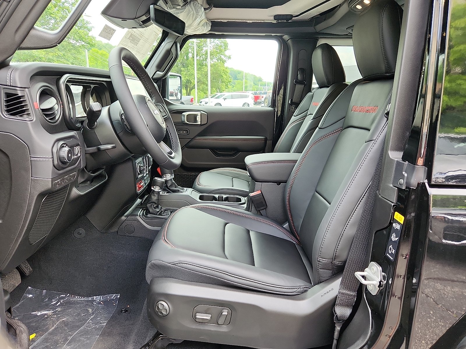 New 2026 Black Clear-Coat Exterior Paint Jeep Rubicon X image 11