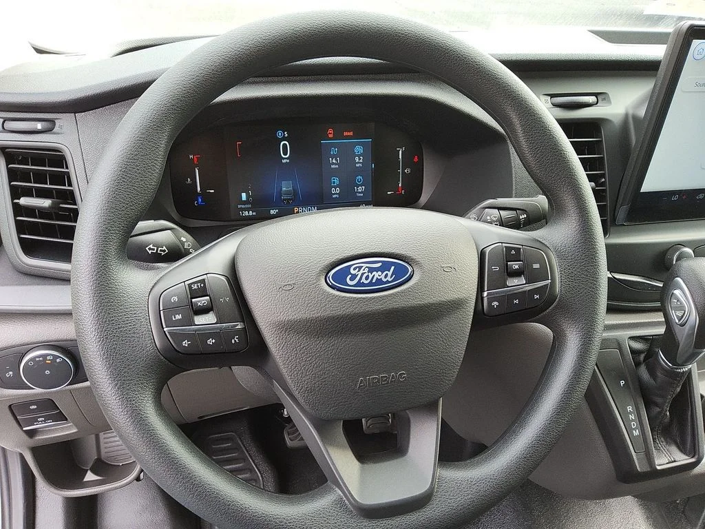 New 2026 Oxford White Ford Base image 9