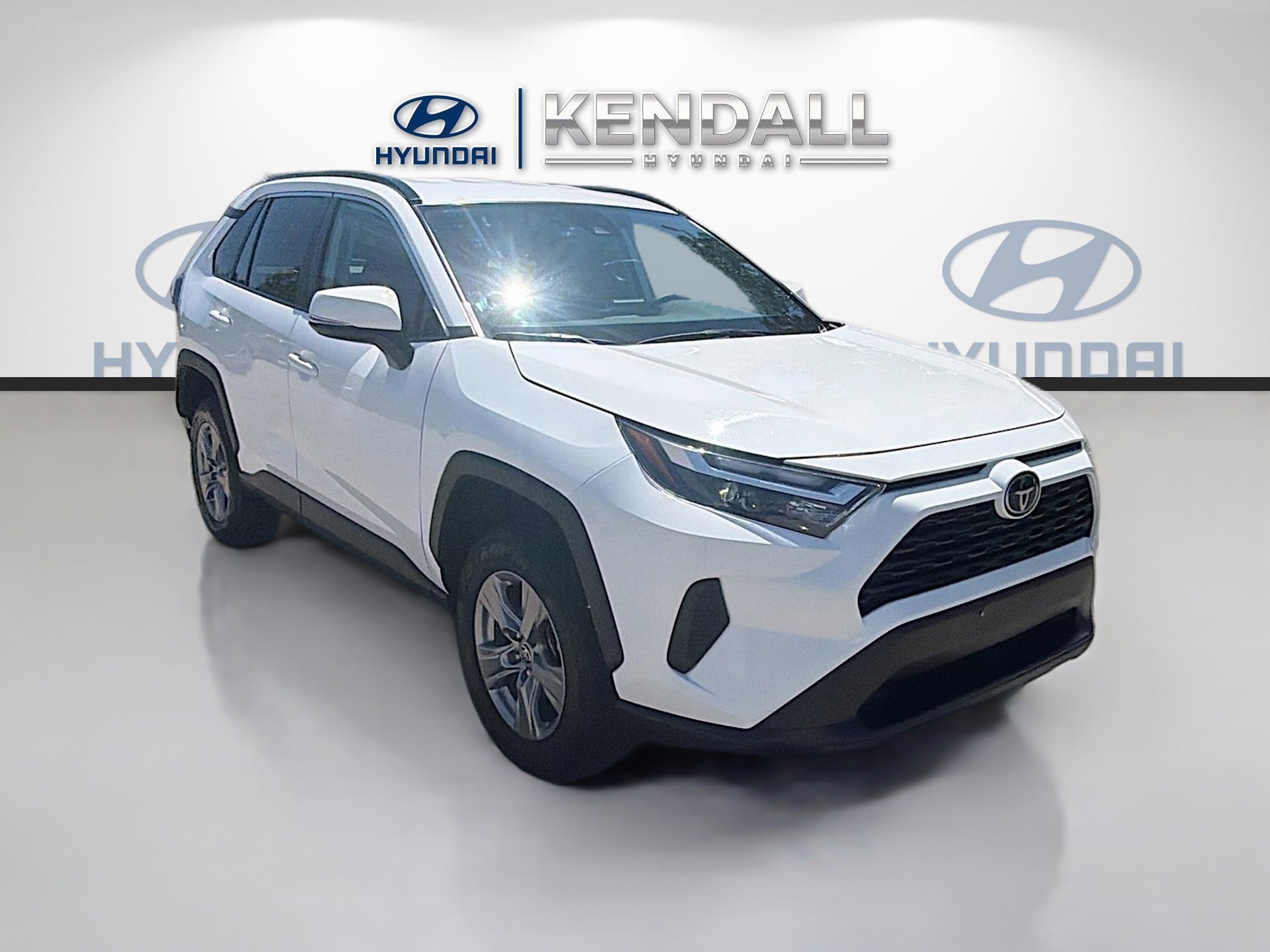 Used 2024 Ice Toyota XLE image 1