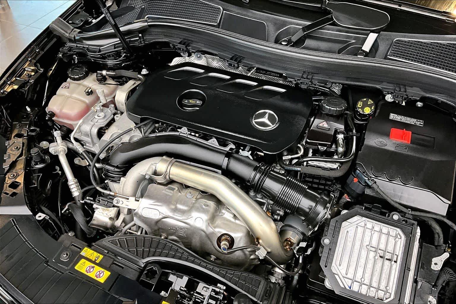Used 2024 Night Black Mercedes-Benz GLA 250 image 29