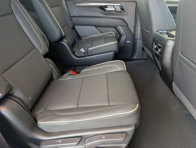 2026 Chevrolet Tahoe Premier - Photo 13