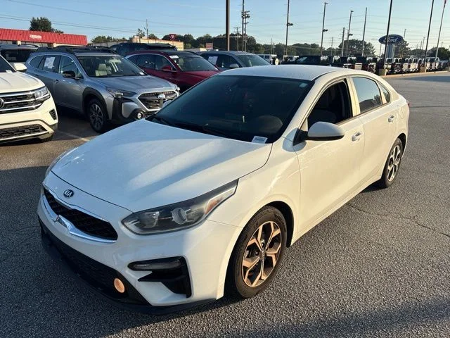 Used 2021 Clear White Kia LXS image 2
