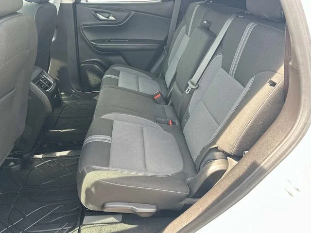 Used 2024 White Chevrolet LT image 11