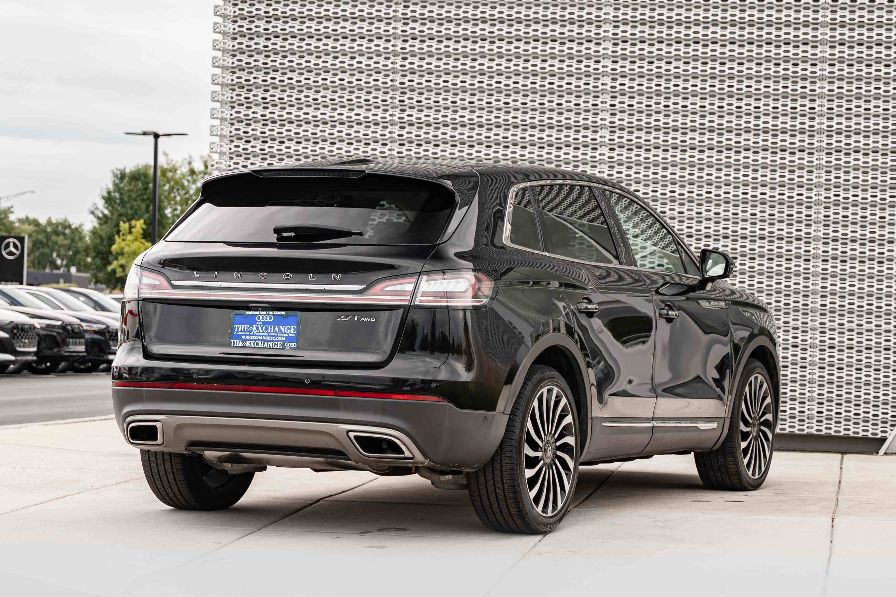 Used 2020 Infinite Black Lincoln Black Label image 4