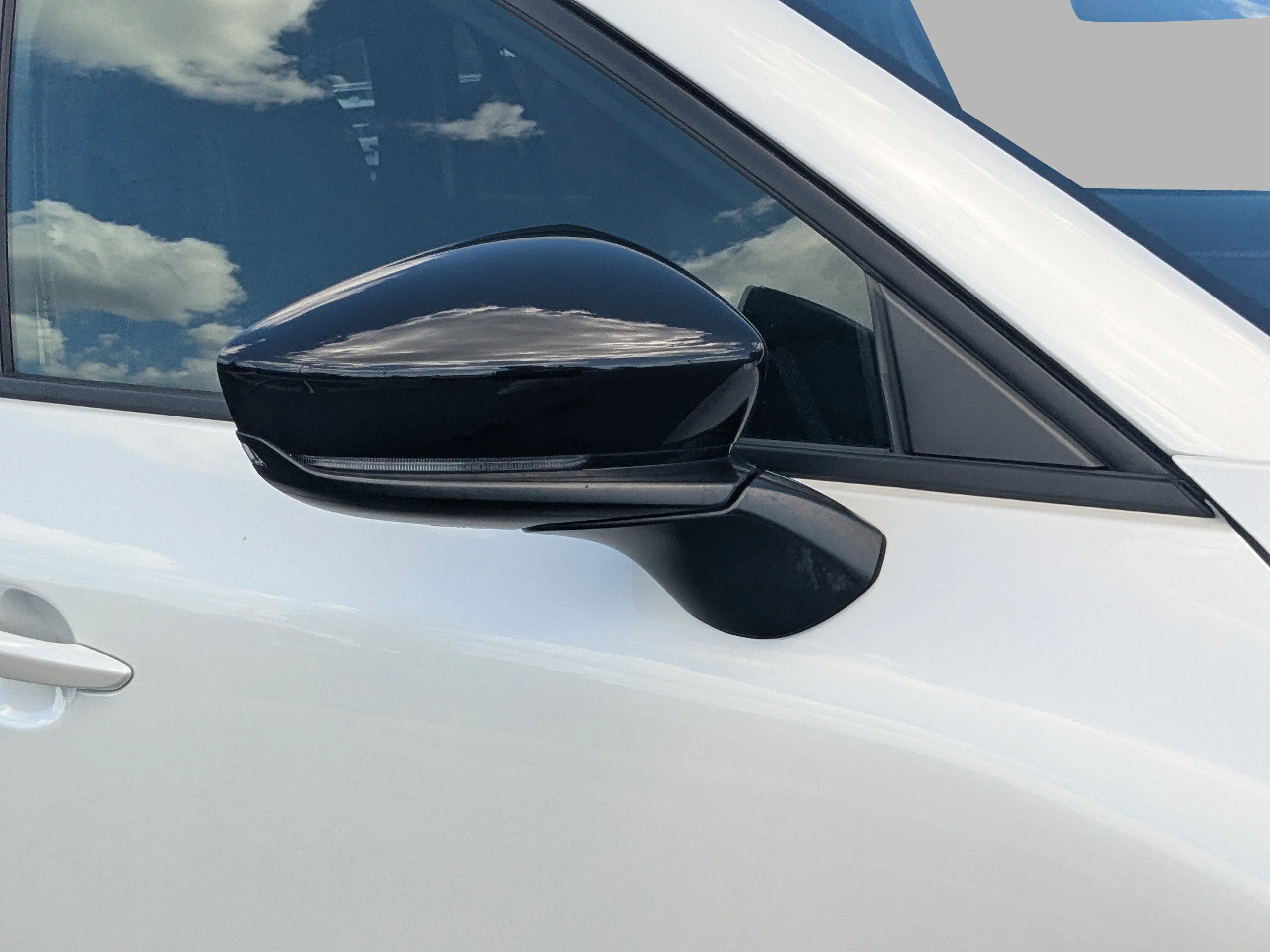 Used 2024 Wind Chill Pearl Mazda 2.5 S Select Package image 28