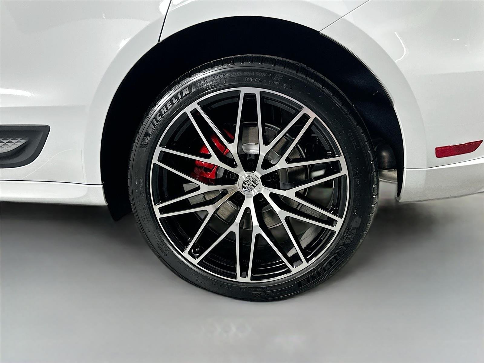 Certified Used 2026 Carrara White Metallic Porsche  image 12