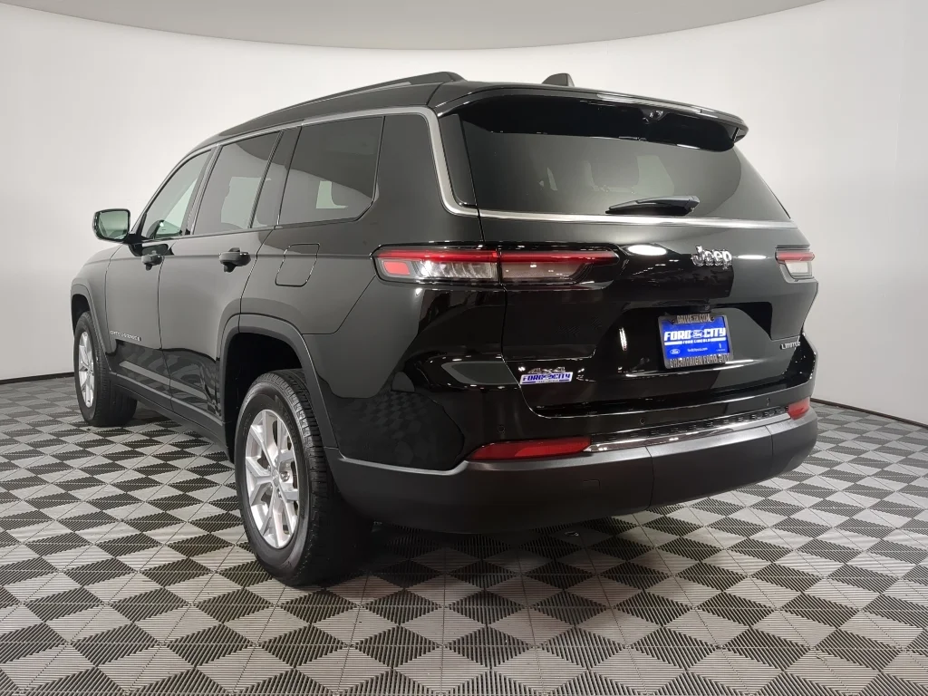 Used 2023 Black Jeep Limited image 6