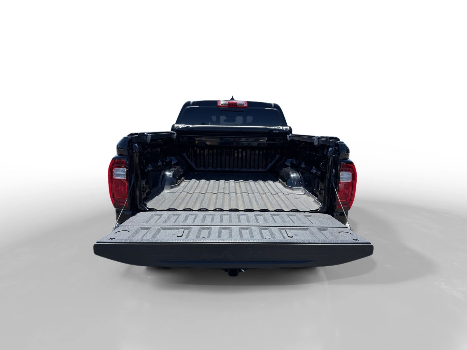 Used 2023 Onyx Black GMC Elevation image 17