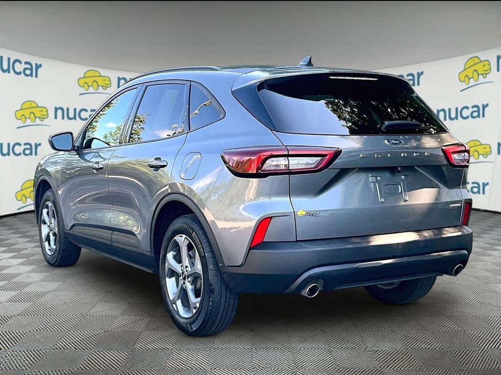 Used 2026 Gray Metallic Ford ST-Line image 4