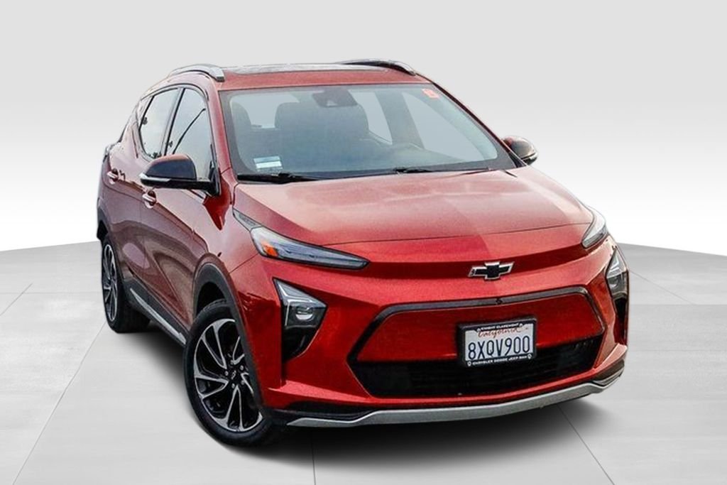 Used 2022 Chevrolet Bolt EUV Premier with VIN 1G1FZ6S08N4110948 for sale in Claremont, CA