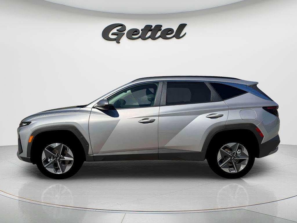 New 2026 Silver Hyundai SEL Convenience image 12
