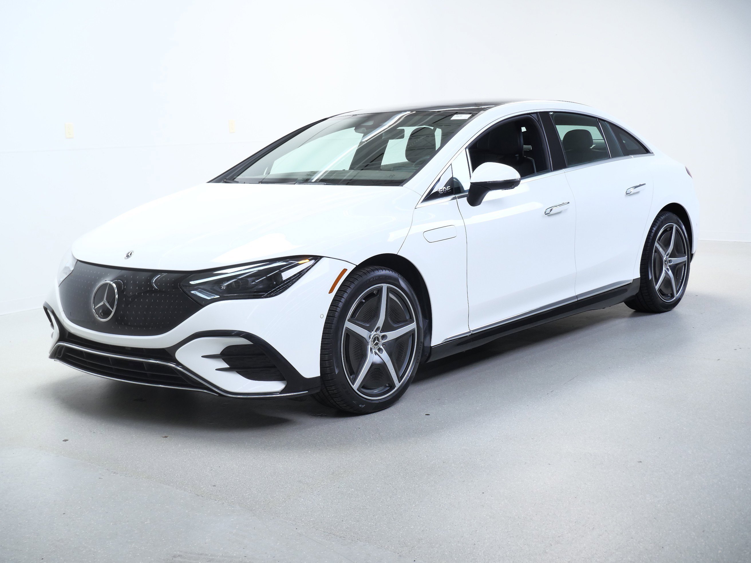 Certified Used 2023 Polar White Mercedes-Benz EQE 350 image 9