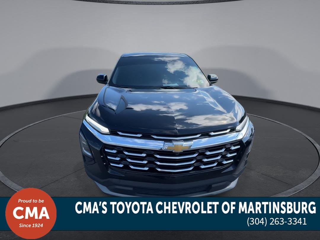 Used 2025 Mosaic Black Metallic Chevrolet AWD LT image 3