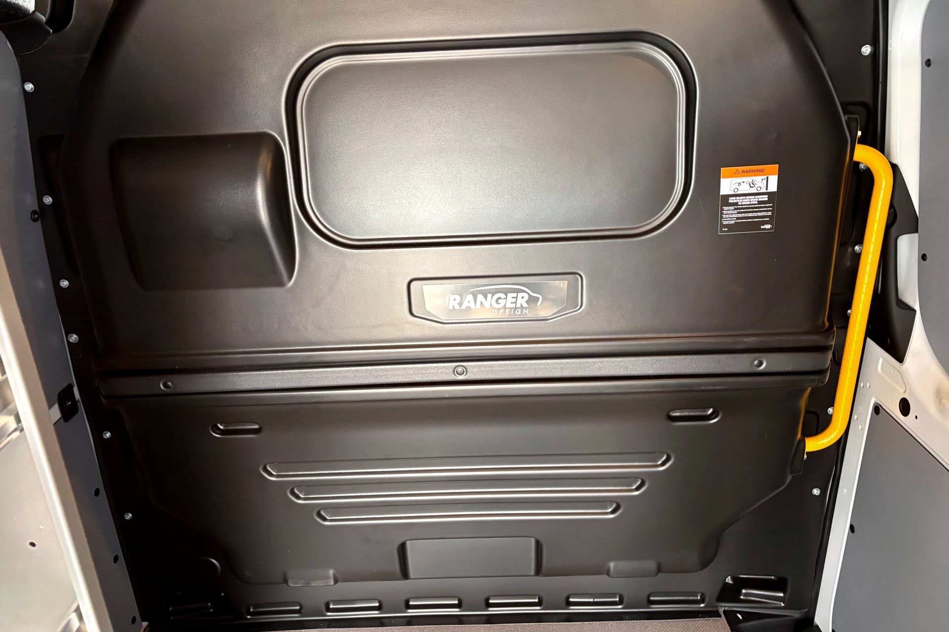 New 2026 Arctic White Mercedes-Benz Cargo 144 WB image 23