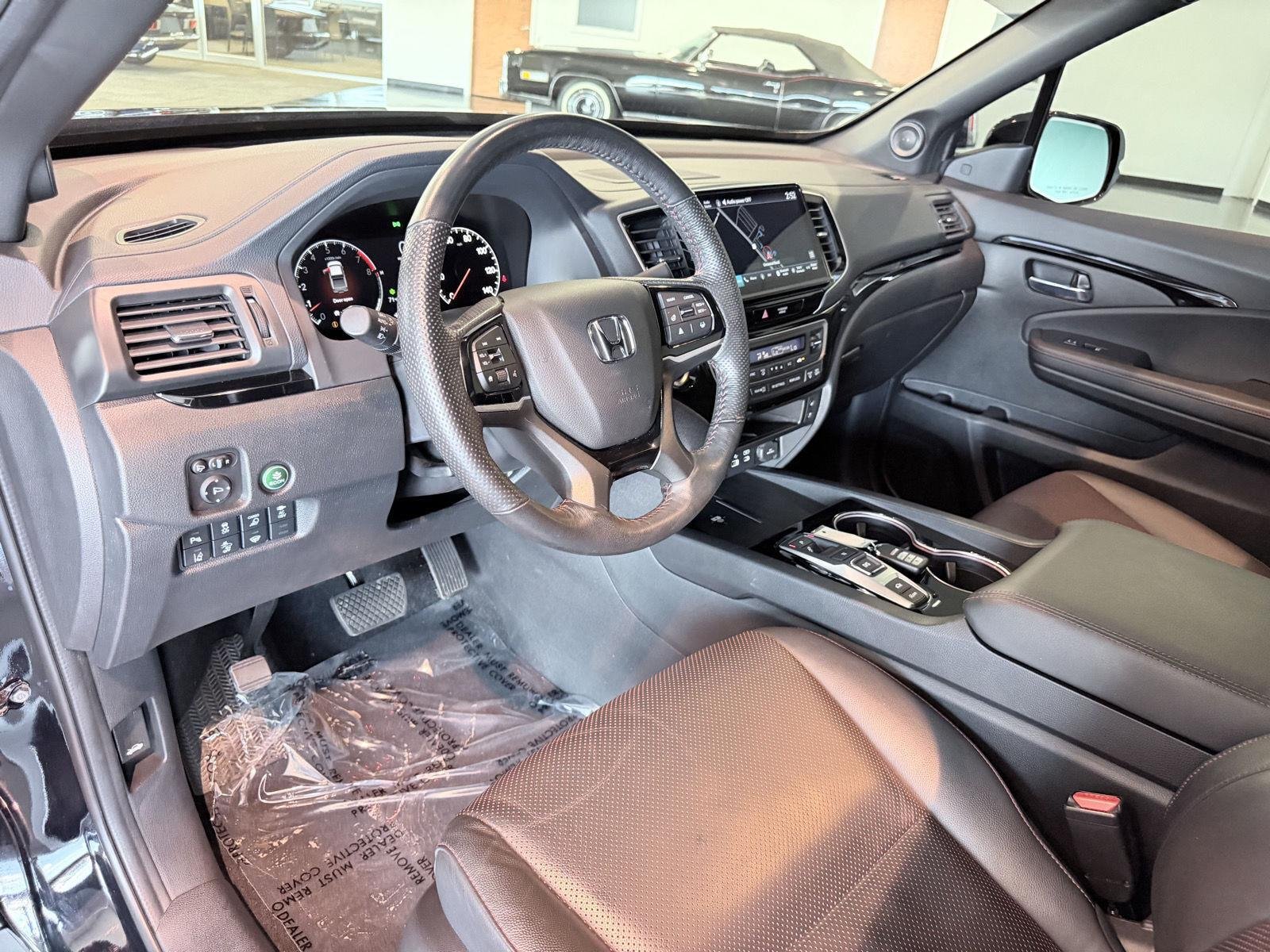 Used 2024 Black Honda Black Edition image 39
