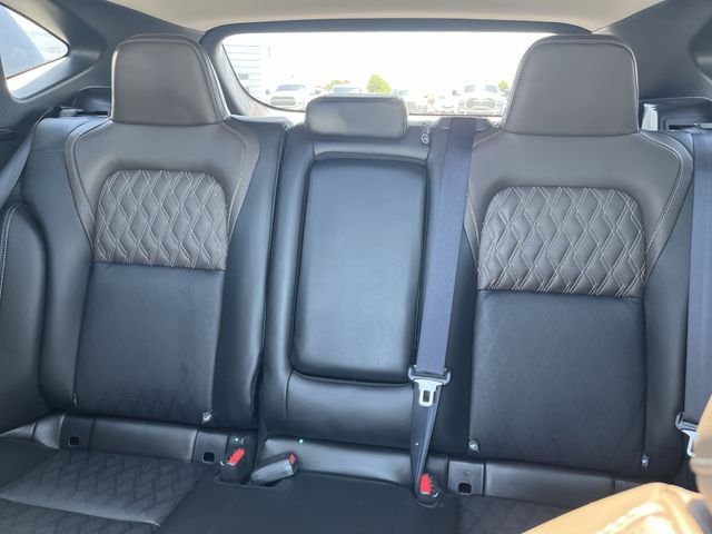 Used 2025 White Nissan Platinum image 23