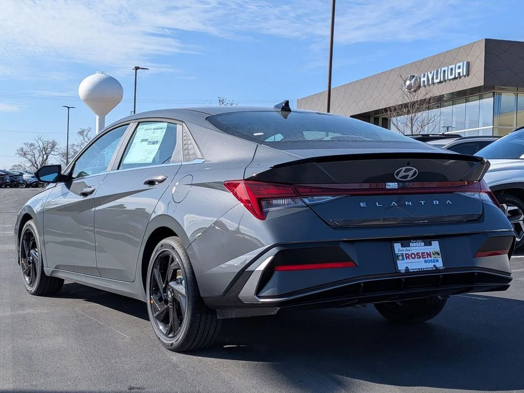 New 2026 Gray Hyundai SEL Sport image 5