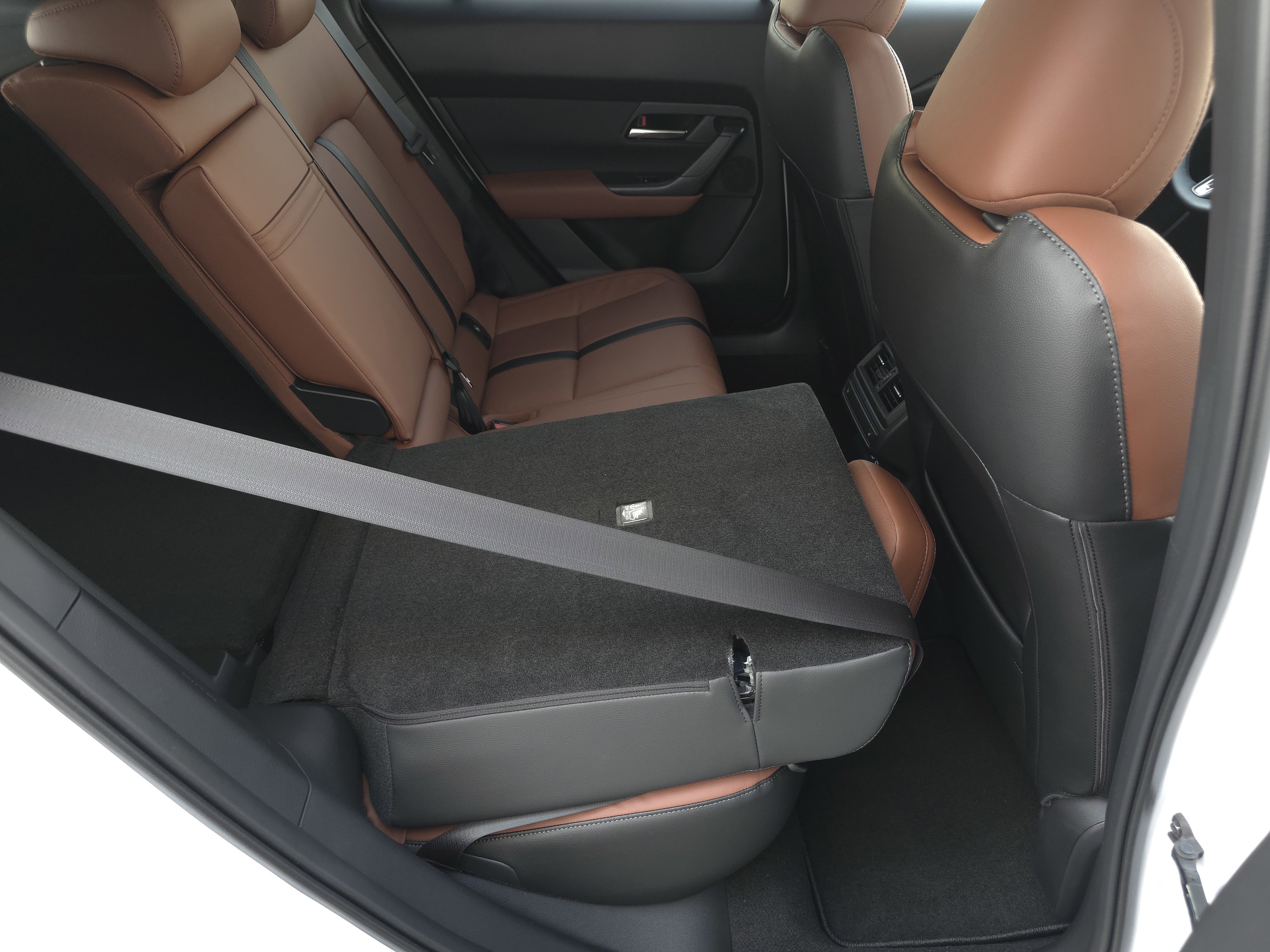 2026 Mazda CX-50 Premium Plus - Photo 37