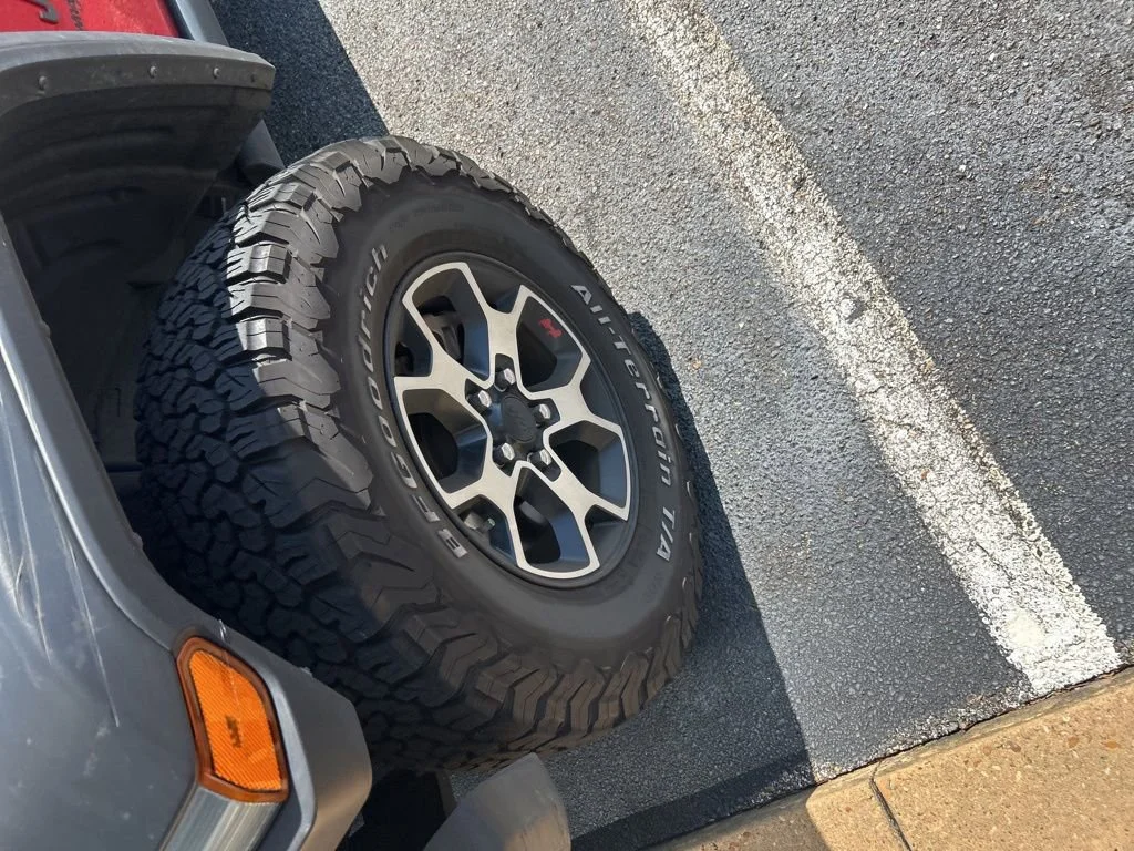 Used 2021 Firecracker Red Clearcoat Jeep Unlimited Rubicon image 2
