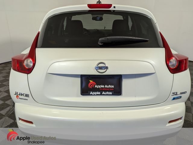 Used 2012 White Nissan SL image 6