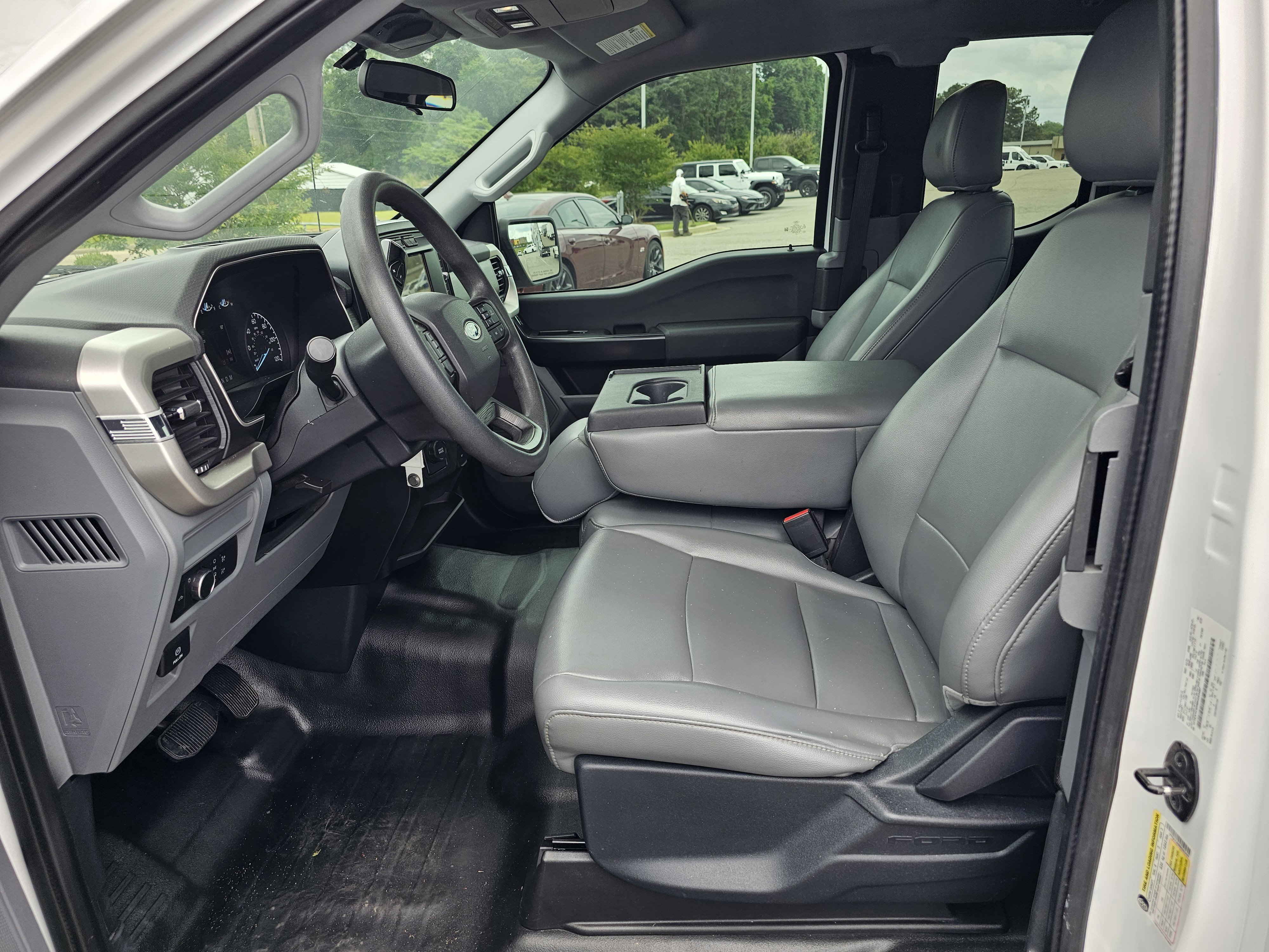 2021 Ford F-150 XL - Photo 17