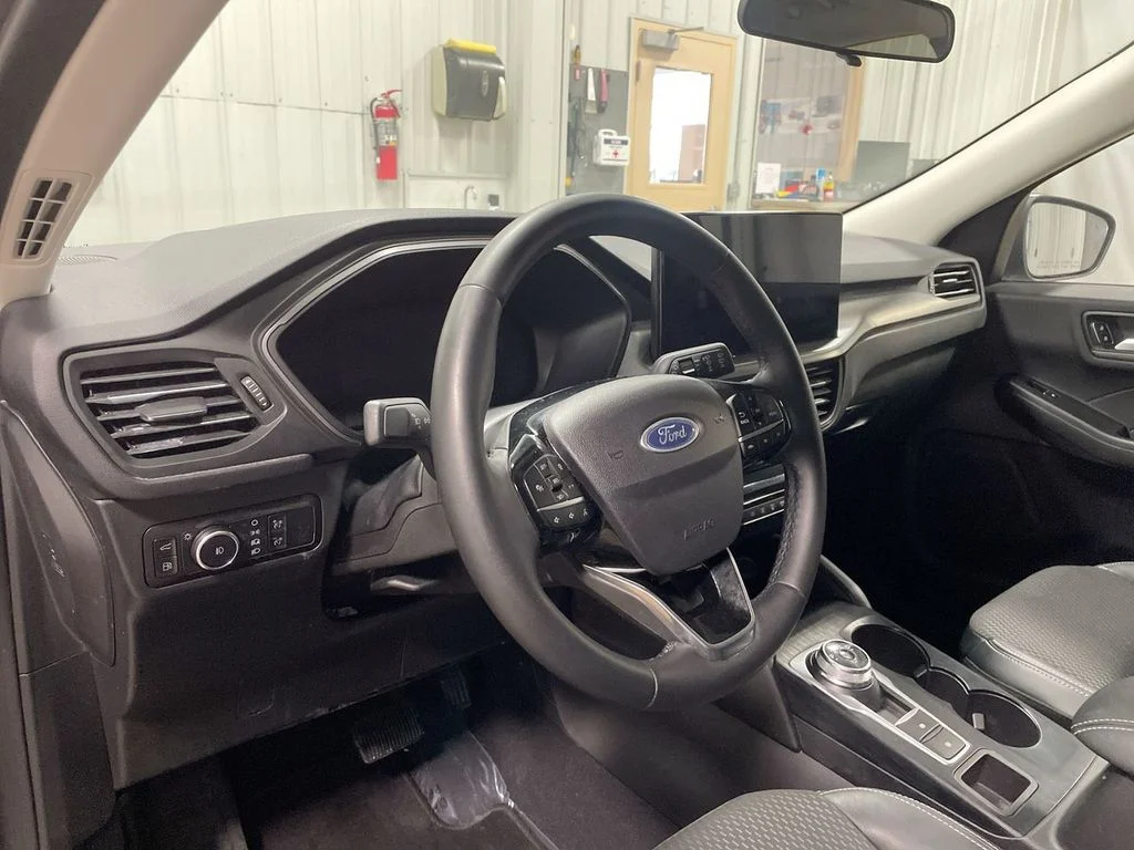 2023 Ford Escape PHEV - Photo 10