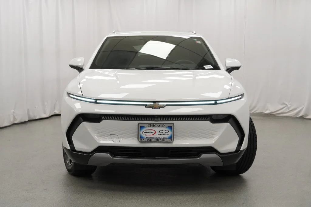 2024 Chevrolet Equinox EV LT - Photo 34