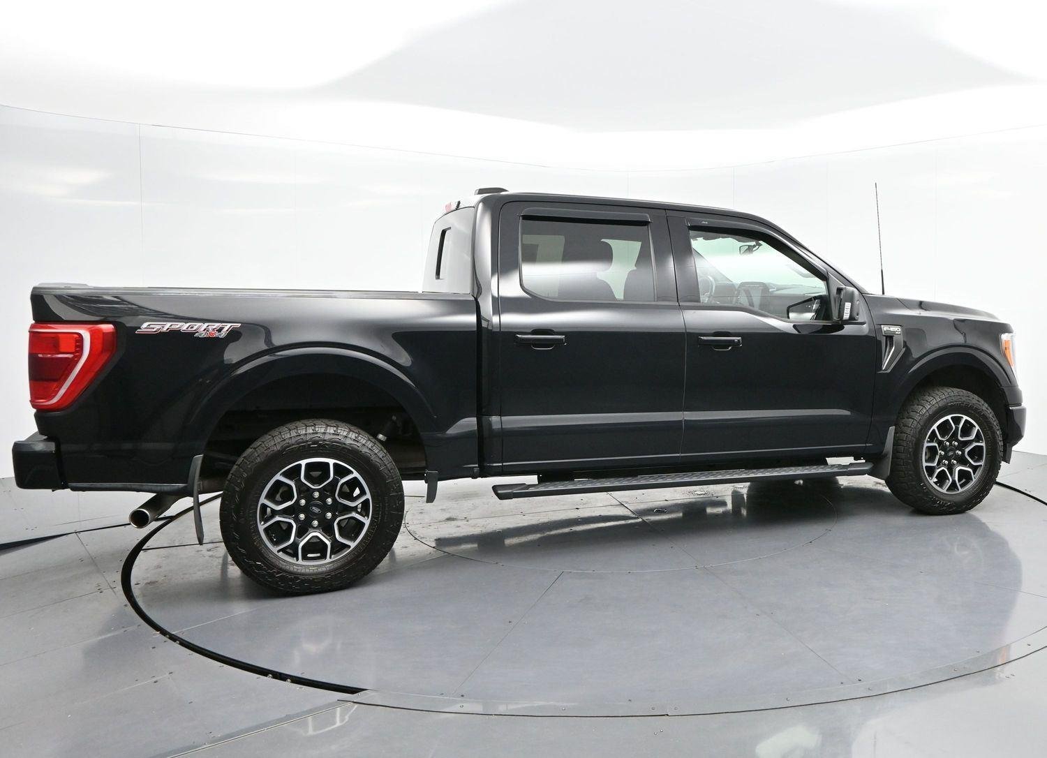 Used 2022 Agate Black Ford XLT image 8