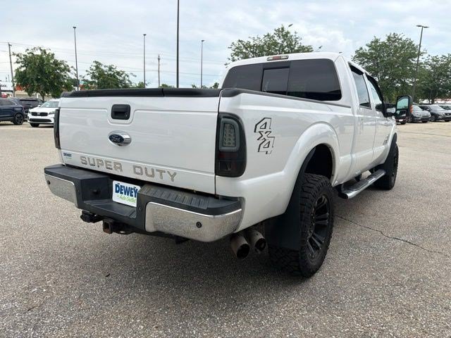 Used 2016 White Platinum Metallic Tri-Coat Ford Lariat image 4