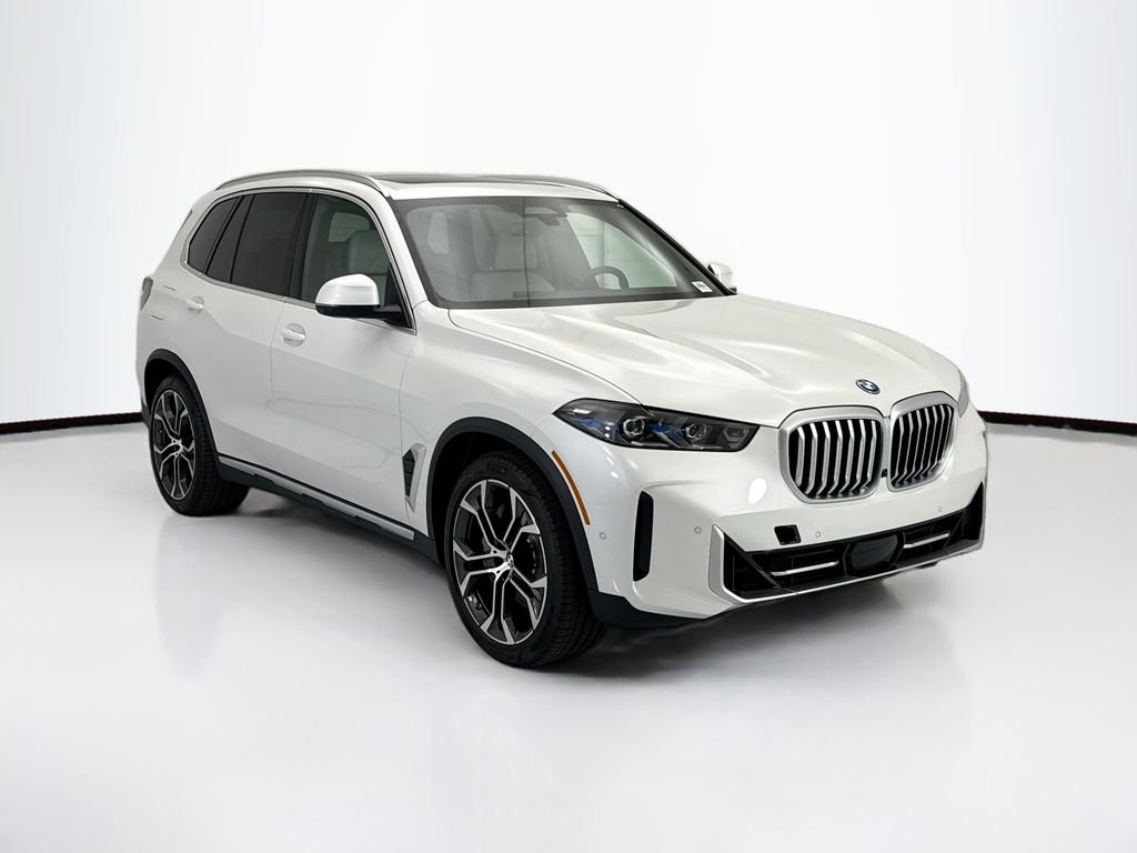 New 2026 White Metallic BMW xDrive50e image 3